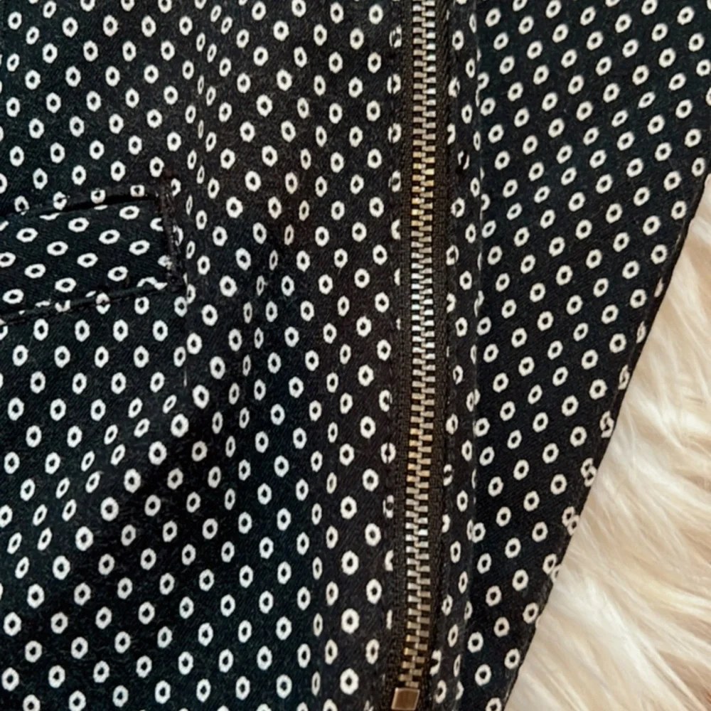 NWOT Anthropologie the essential slim pants - Picture 6 of 9